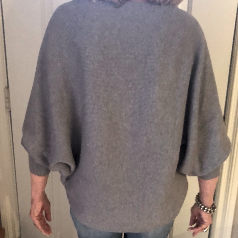 Soft & cozy gray sweater with batwing sleeves, boat neck, & shirttail hem - Picture 6 of 15
